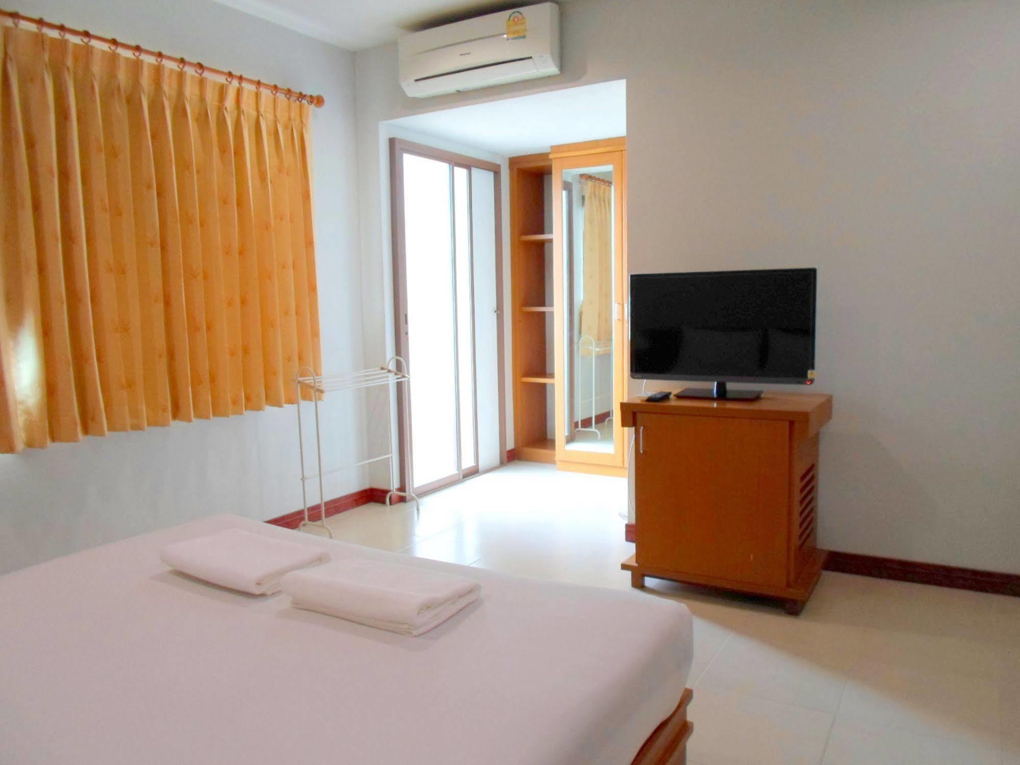 Orchid Suratthani Hotel 3*