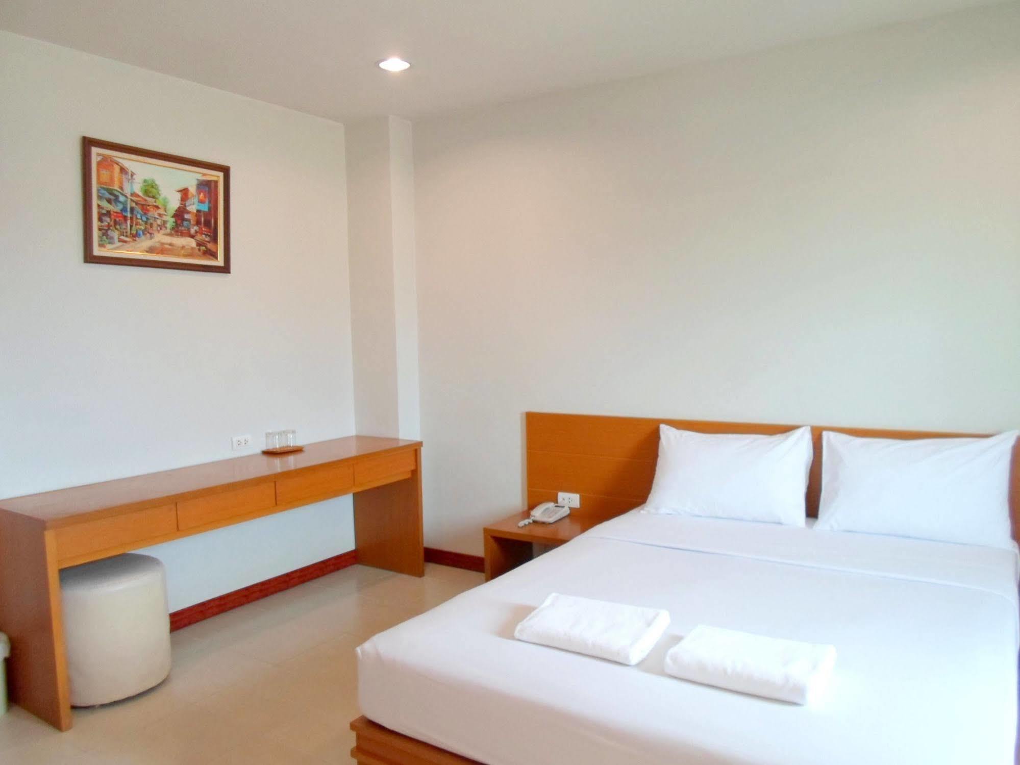 Orchid Suratthani 3*